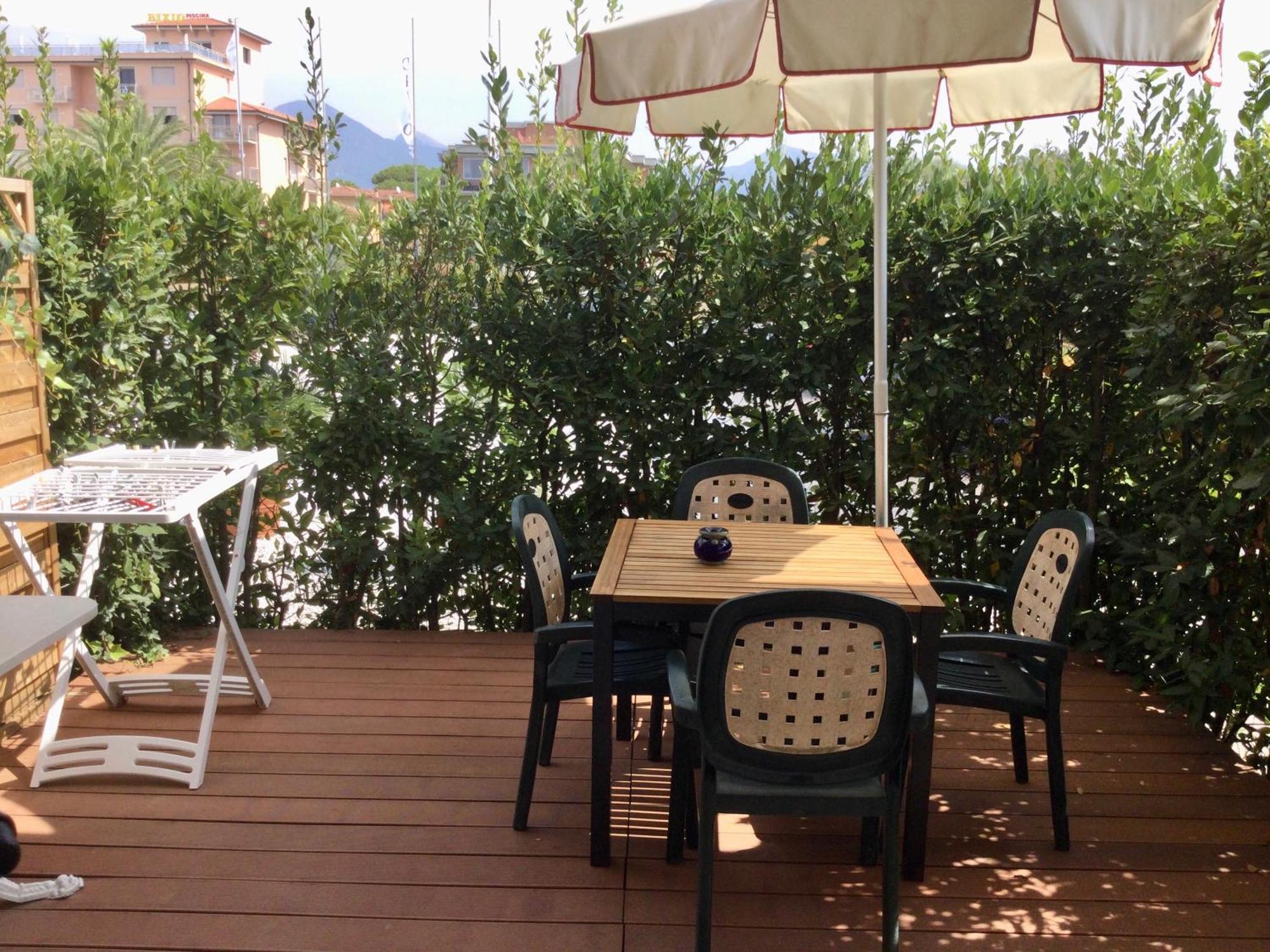 Danio Beach House Lido di Camaiore Extérieur photo