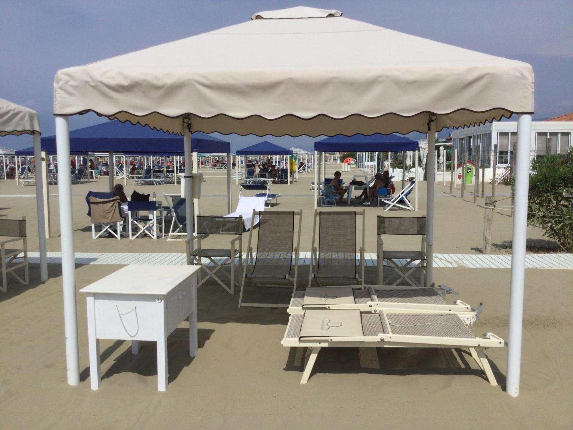 Danio Beach House Lido di Camaiore Extérieur photo