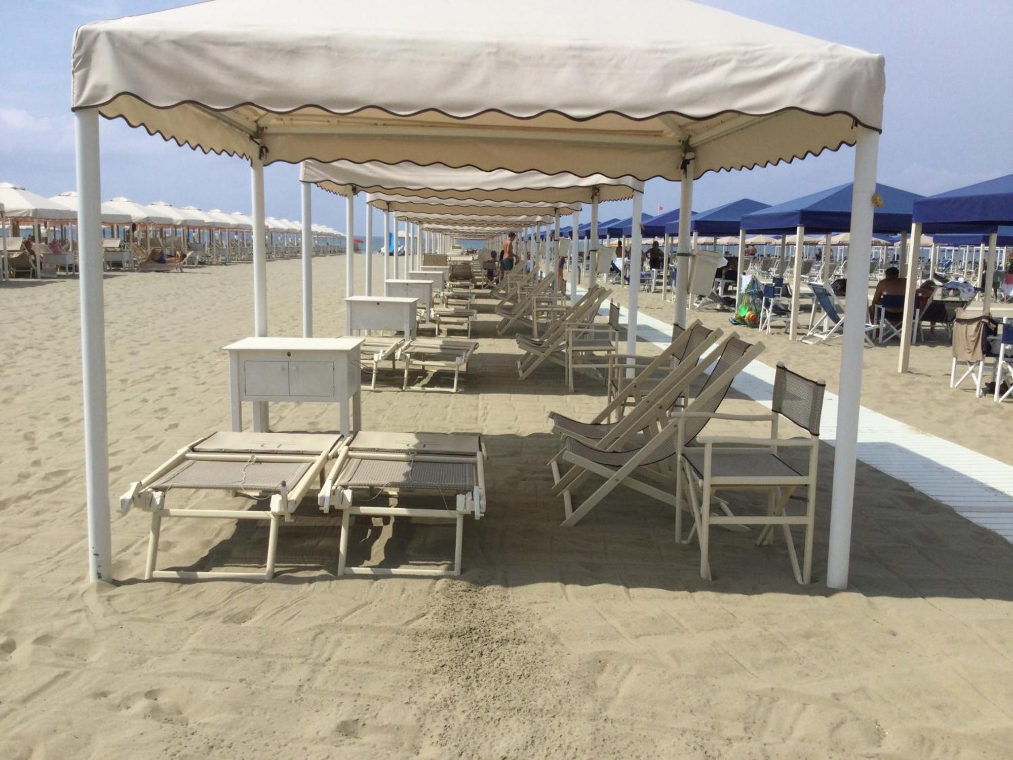 Danio Beach House Lido di Camaiore Extérieur photo