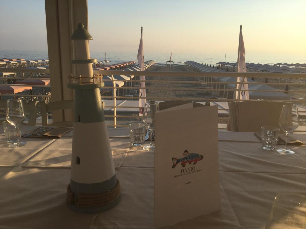Danio Beach House Lido di Camaiore Extérieur photo